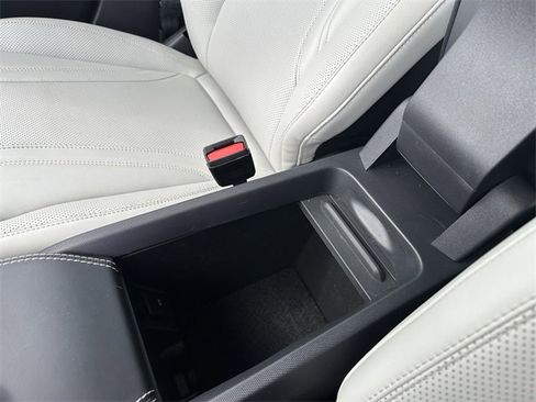 Certified 2021 Ford Mustang Mach-E Premium image 26