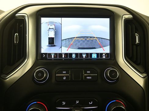 Used 2020 Chevrolet Silverado 2500 LTZ w/ LTZ Premium Package image 28