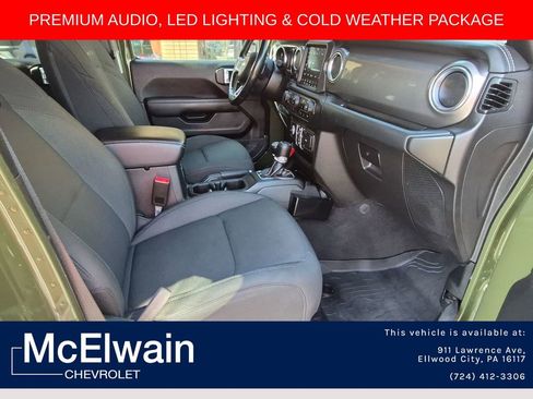 Used 2021 Jeep Wrangler Unlimited Sahara AWD/4WD image 33