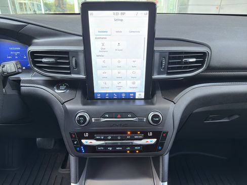 Used 2020 Ford Explorer ST w/ ST Street Pack image 26