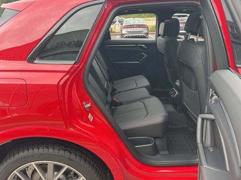 New 2025 Audi Q3 2.0T Premium Plus image 33
