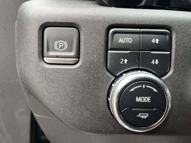 Used 2022 GMC Sierra 1500 SLT w/ SLT Premium Plus Package AWD/4WD image 26