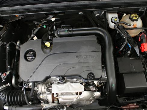 Used 2022 Chevrolet Malibu LS FWD image 31