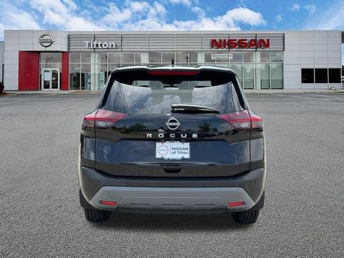 Used 2023 Nissan Rogue S FWD image 6