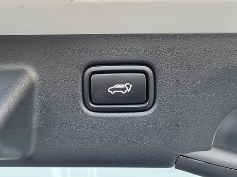 Used 2024 Kia EV6 Wind image 17