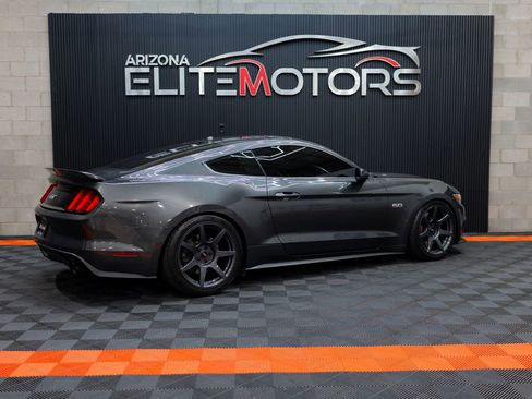 Used 2017 Ford Mustang GT Premium w/ GT Performance Package RWD image 16