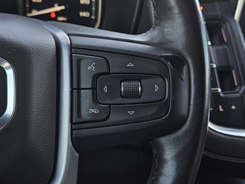 Used 2021 GMC Yukon SLT w/ SLT Premium Package image 17