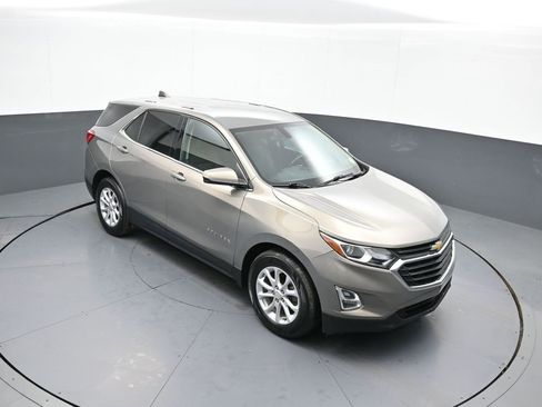Used 2019 Chevrolet Equinox LT image 36