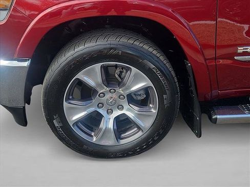 Used 2020 RAM 1500 Laramie AWD/4WD image 24