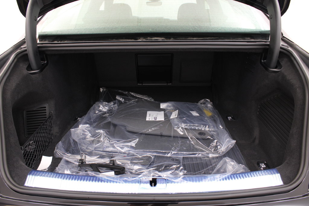 New 2026 Audi A8 L 3.0T AWD/4WD image 31