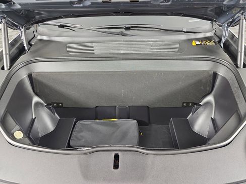 Used 2023 Rivian R1T Adventure image 14