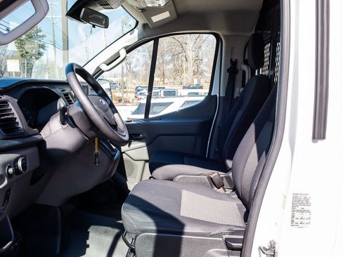 Used 2024 Ford Transit 250 Low Roof w/ Exterior Upgrade Package image 9