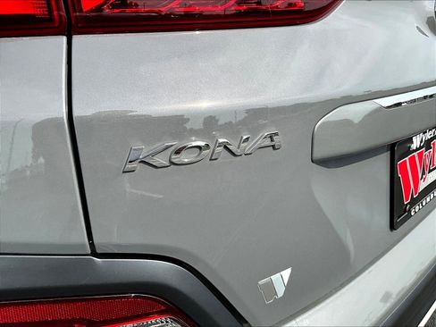 Used 2021 Hyundai Kona Limited FWD image 23