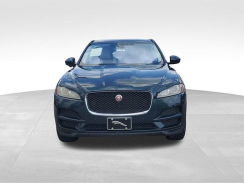 Used 2018 Jaguar F-PACE Premium AWD/4WD image 2
