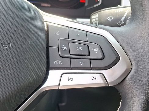 Used 2022 Volkswagen Atlas SE w/ Black Wheel Package FWD image 19