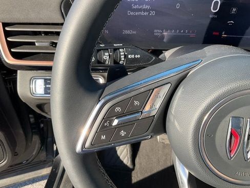 New 2025 Buick Envision Sport Touring image 9