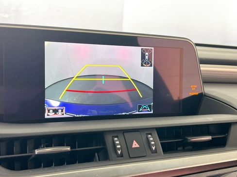 Used 2019 Lexus ES 350 F Sport image 13