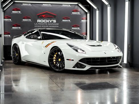 Used 2015 Ferrari F12 Berlinetta image 66