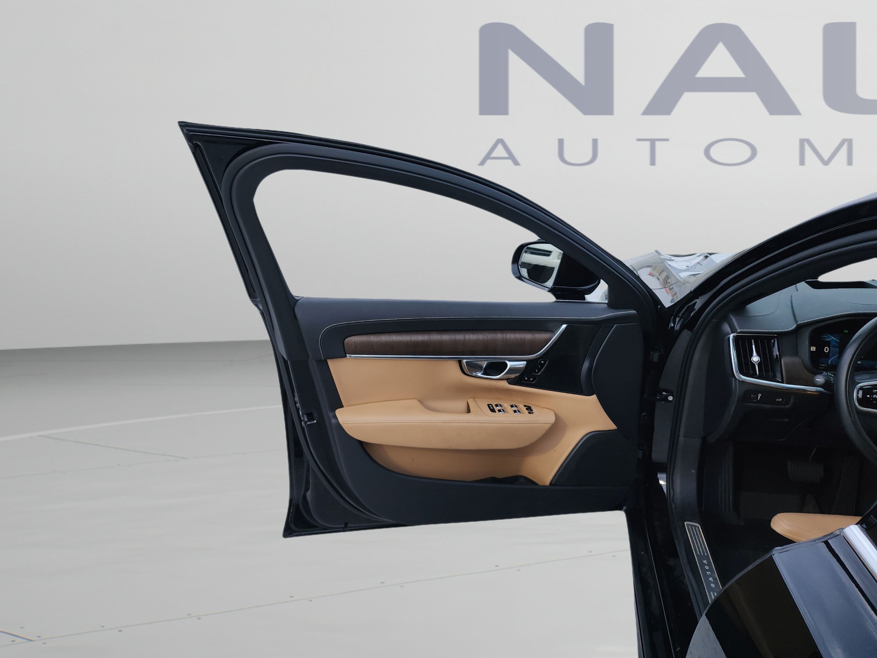 Used 2022 Volvo S90 B6 Inscription AWD/4WD image 8