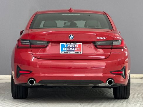 Used 2022 BMW 330i Sedan w/ Driving Assistance Package RWD image 9
