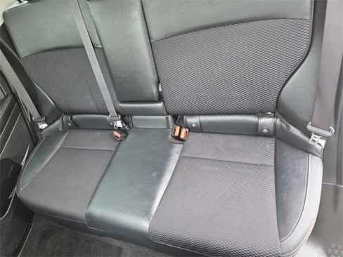 Used 2018 Subaru Forester 2.5i Premium w/ Popular Package #3B image 19