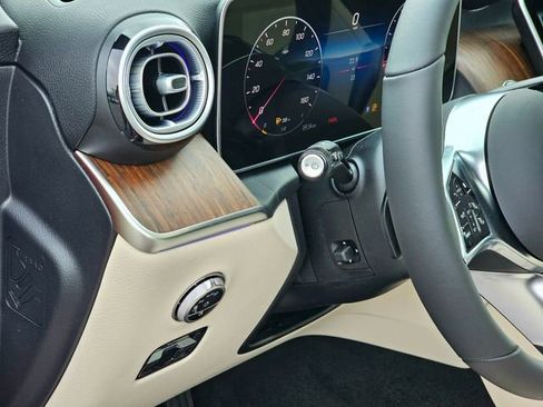 New 2026 Mercedes-Benz GLC 300 4MATIC image 15