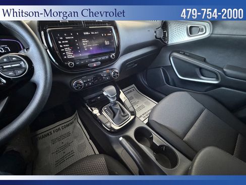 Used 2025 Kia Soul S image 28