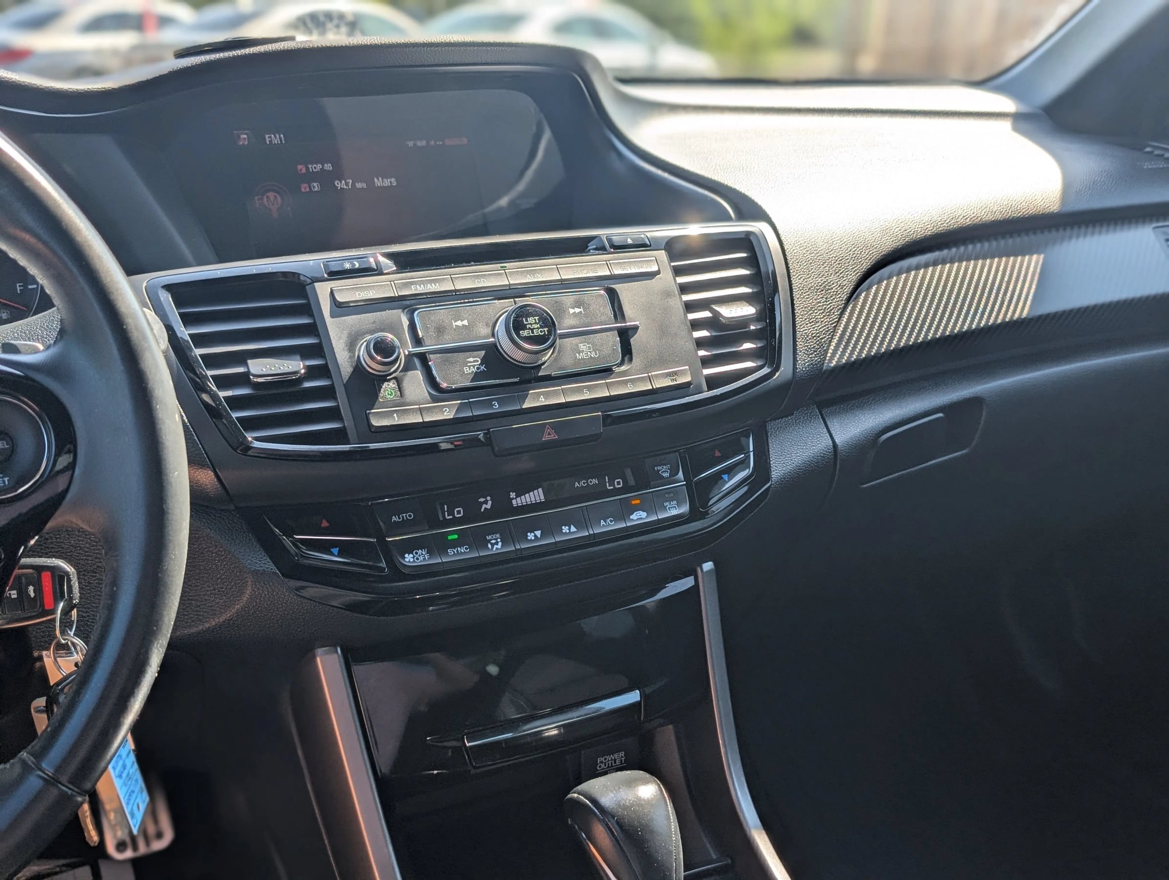 Used 2016 Honda Accord Sport image 32