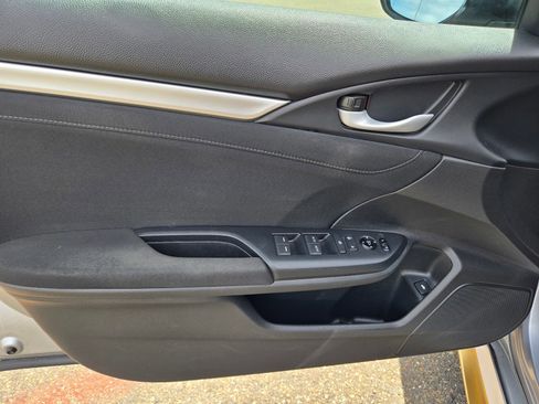 Used 2016 Honda Civic EX-T image 22