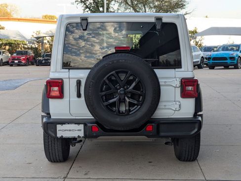Used 2021 Jeep Wrangler Unlimited Sport w/ Sun And Sound Package image 10