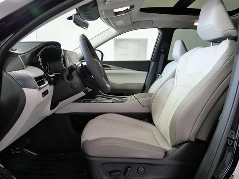 New 2027 INFINITI QX60 Luxe w/ Cargo Package AWD/4WD image 11