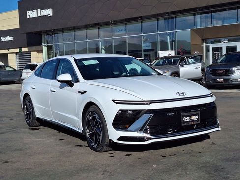 New 2026 Hyundai Sonata SEL image 1
