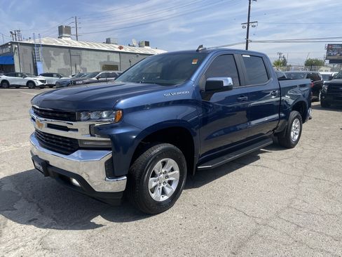 Used 2021 Chevrolet Silverado 1500 LT RWD image 2