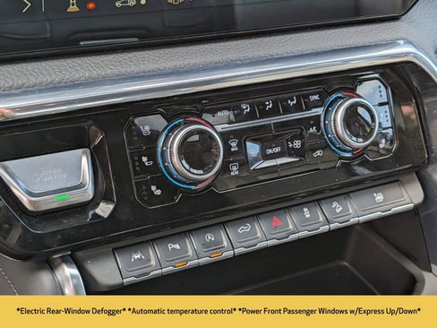 Used 2024 GMC Sierra 1500 Denali w/ Technology Package image 12