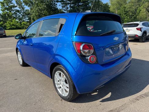 Used 2016 Chevrolet Sonic LT w/ Wheels and Fog Lamp Package FWD image 3