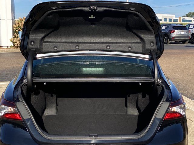 Used 2024 Toyota Camry SE FWD image 26