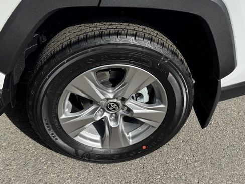 Certified 2025 Toyota RAV4 XLE w/ Convenience Package image 9