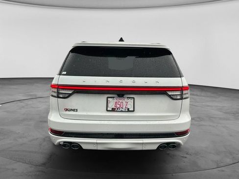 Used 2025 Lincoln Aviator Reserve w/ Equipment Group 201A AWD/4WD image 11