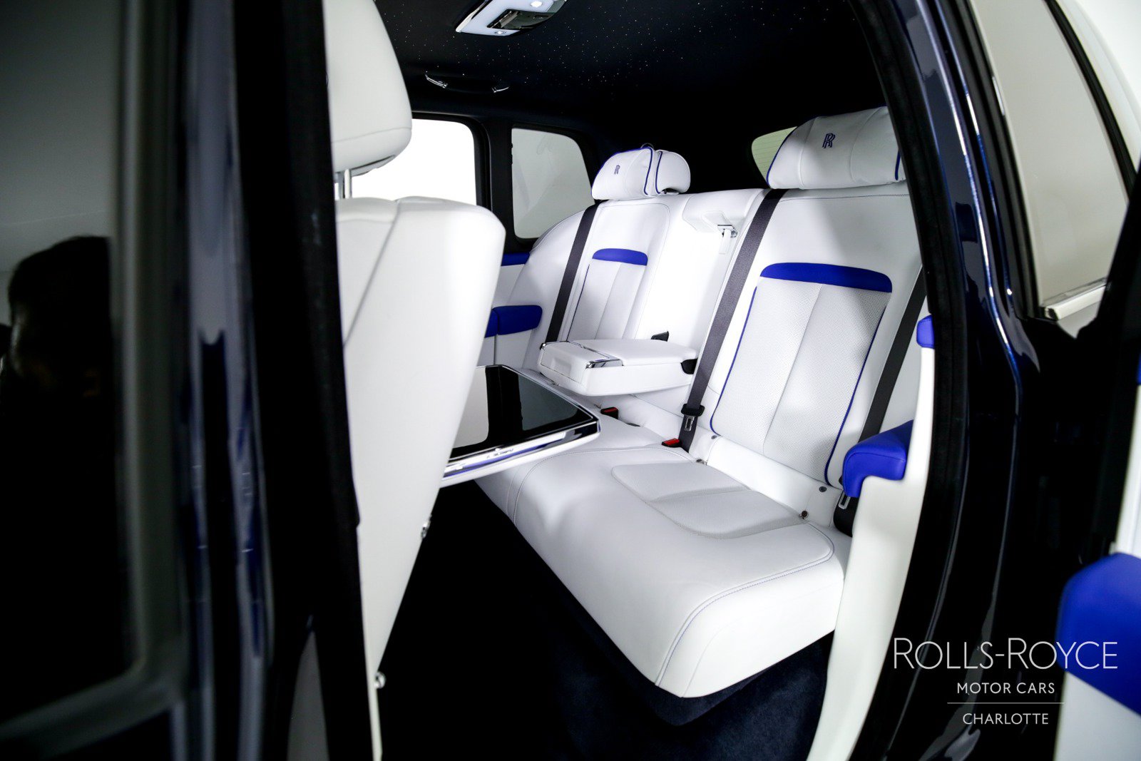 Certified 2024 Rolls-Royce Cullinan AWD/4WD image 18