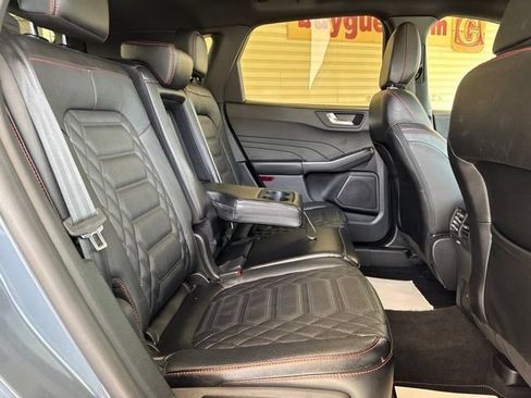 Used 2023 Ford Escape ST-Line Elite w/ Premium Technology Package AWD/4WD image 29