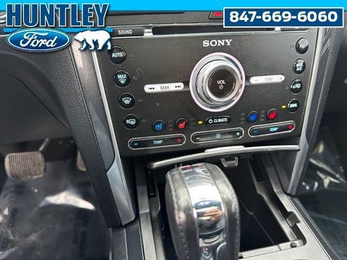 Used 2017 Ford Explorer Sport image 31
