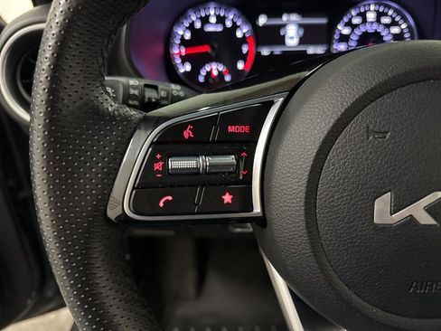 Used 2023 Kia Forte GT-Line w/ GT-Line Premium Package image 12