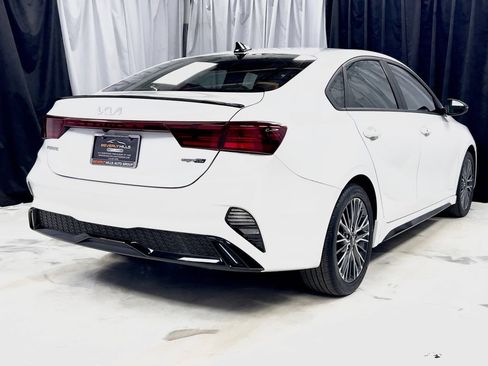 Used 2022 Kia Forte GT-Line w/ GT-Line Technology Package FWD image 8
