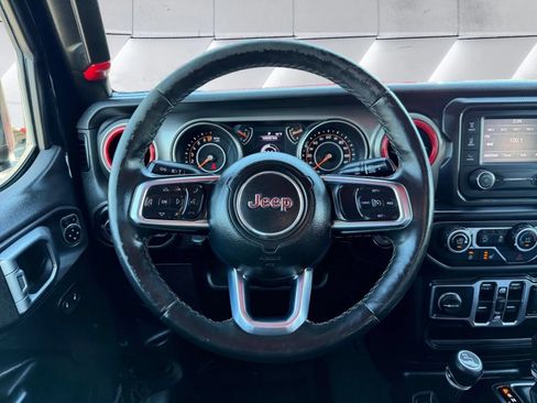 Used 2020 Jeep Gladiator Sport w/ Quick Order Package 24S AWD/4WD image 12