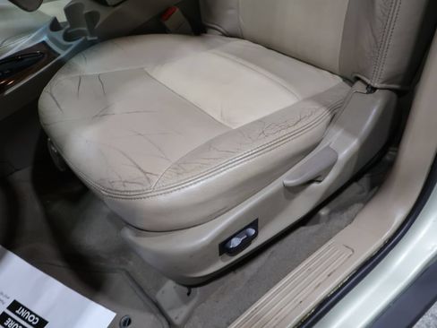 Used 2006 Ford Taurus SEL FWD image 12