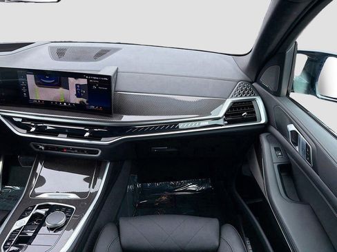 Certified 2026 BMW X5 M60i AWD/4WD image 19
