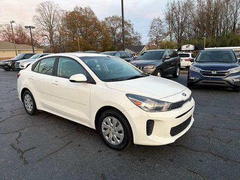 Used 2019 Kia Rio S image 7