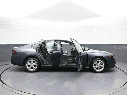 Certified 2023 Honda Accord LX image 41