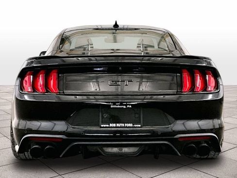 Used 2021 Ford Mustang GT RWD image 4