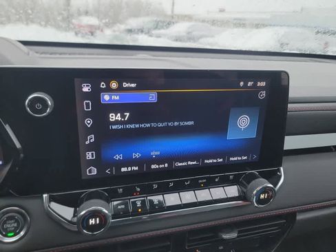 Certified 2025 Chevrolet Colorado Z71 w/ Z71 Convenience Package 2 image 15